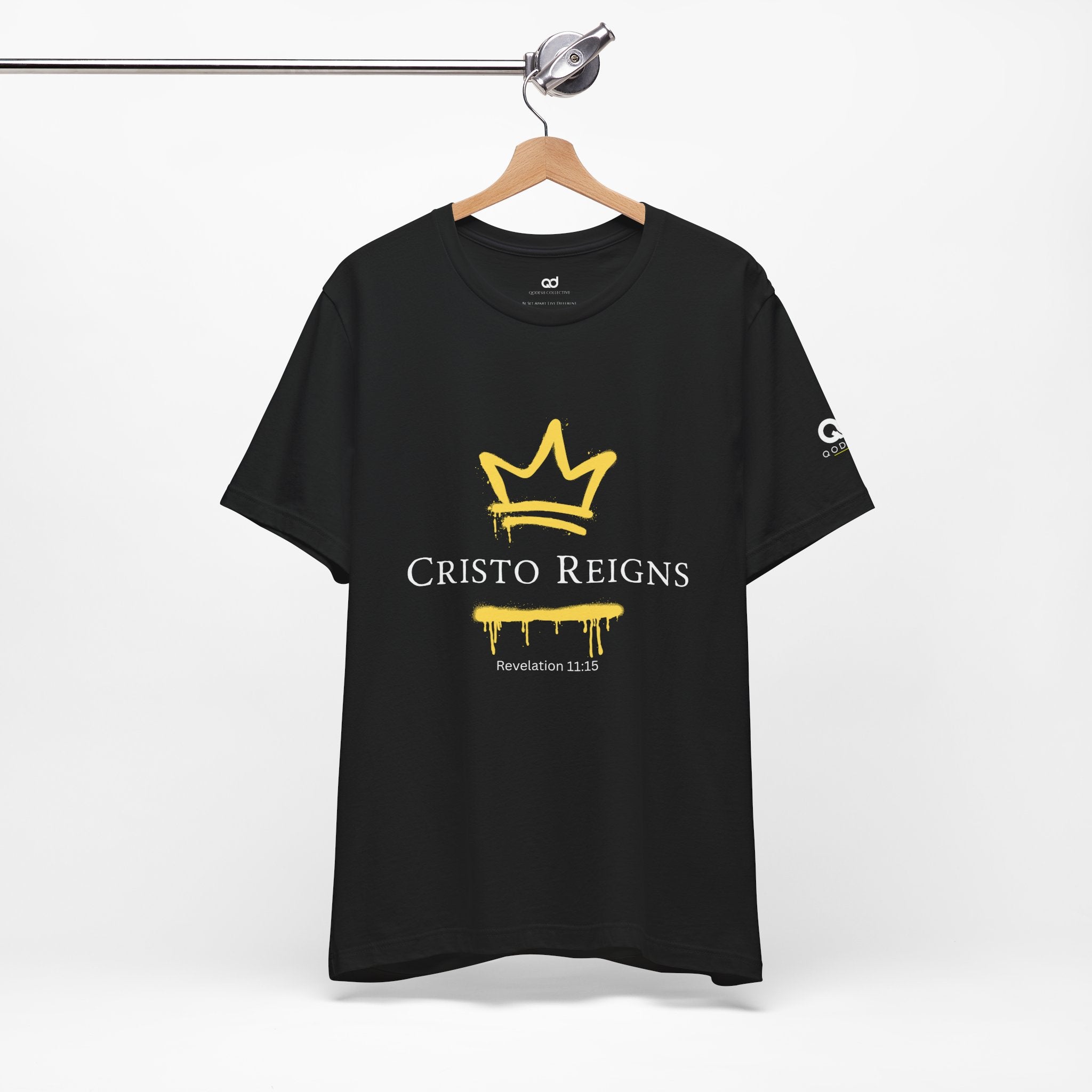 Gold Crown "Cristo Reigns" Graffiti Tee – Yellow Drip Streetwear T‑Shirt